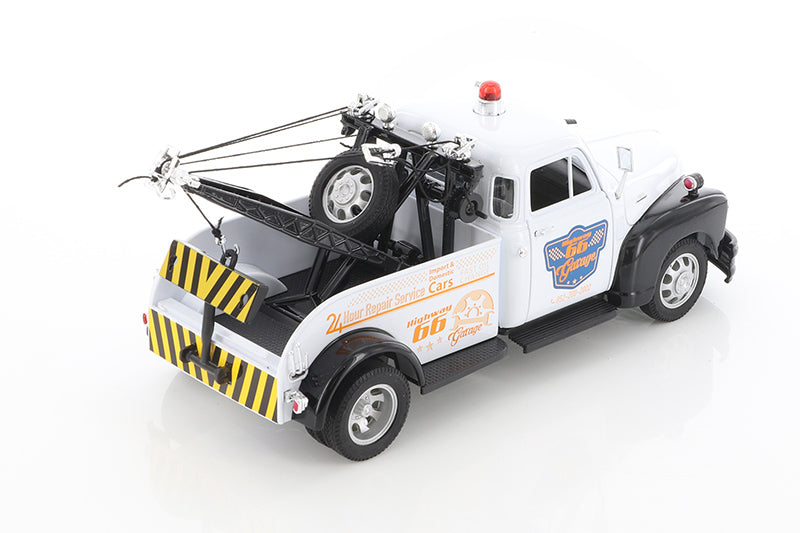 1953 Chevrolet® Tow Truck