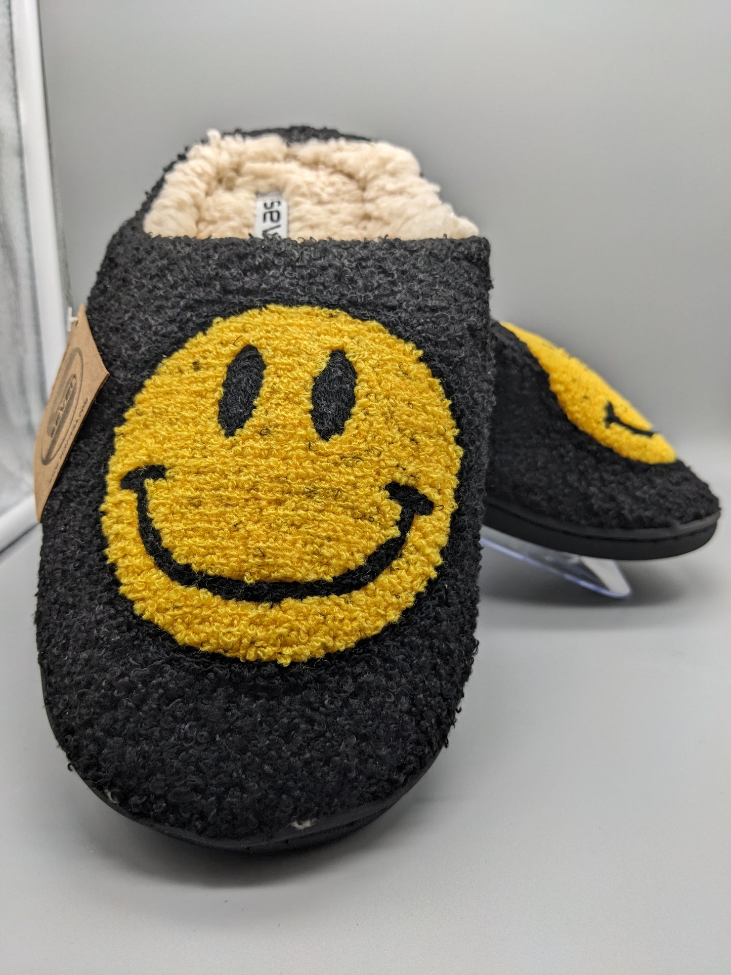 Surf 7 Emoji Slip-ons / House Shoes