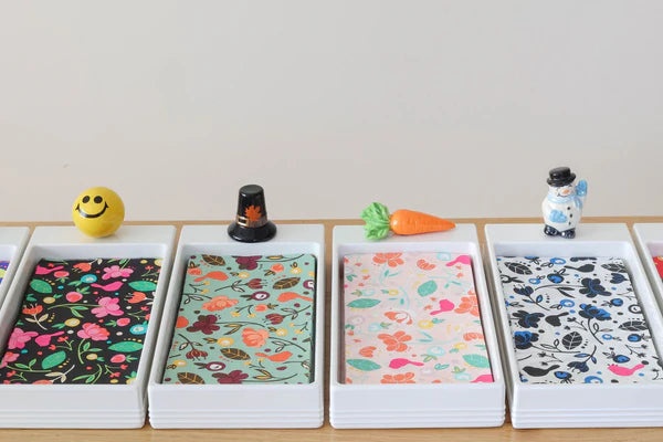 Guest Towel Holder Pinstripes