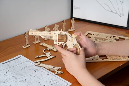 DIY 3D Puzzle: Corsac M60 Rubber Band Gun