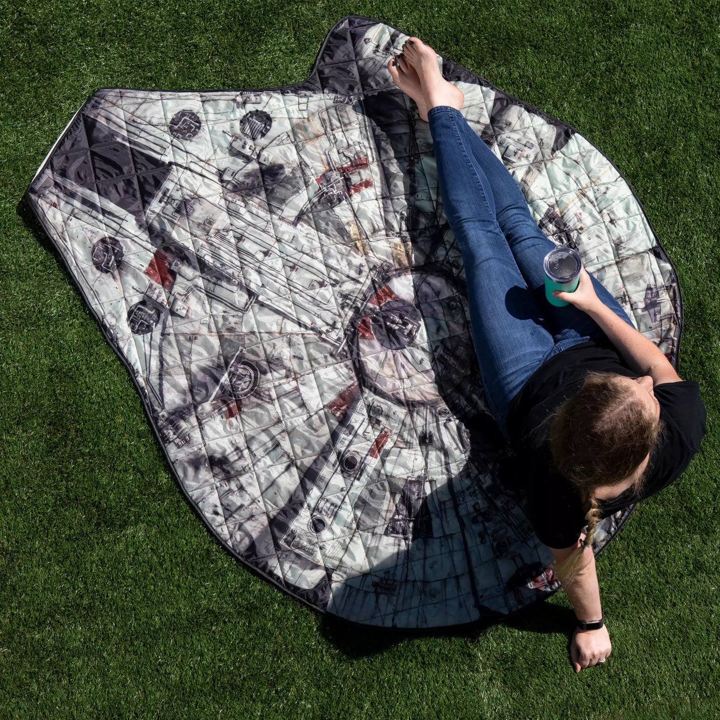 Millennium Falcon Picnic Blanket and Chewbacca Messenger Bag