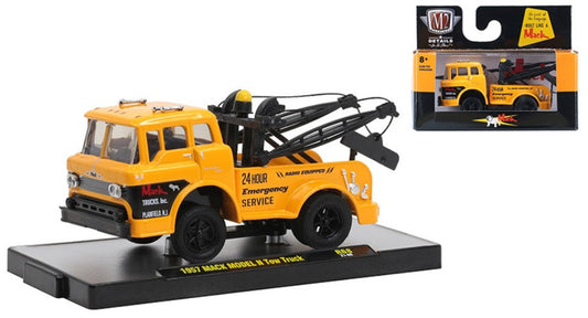 M2 Mack Tow Truck