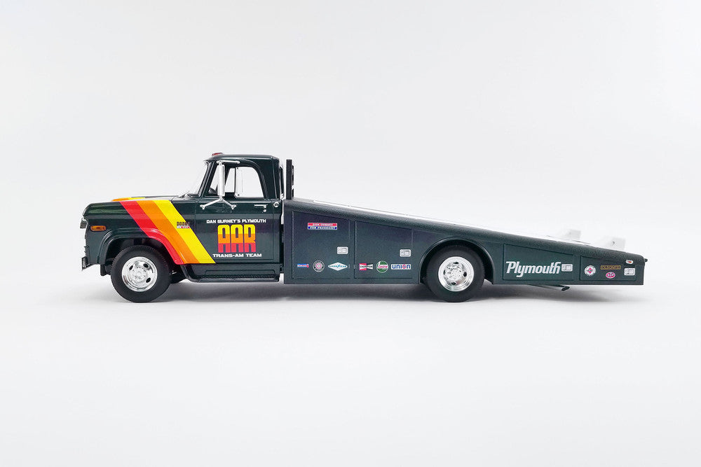 70' Dodge D300 Ramp Truck