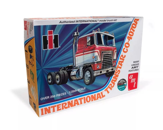 International Semi Model Kit 1:25 Scale